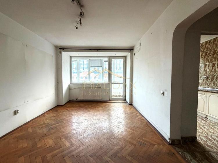 Apartament cu 2 camere semidecomandat în Dorobanți