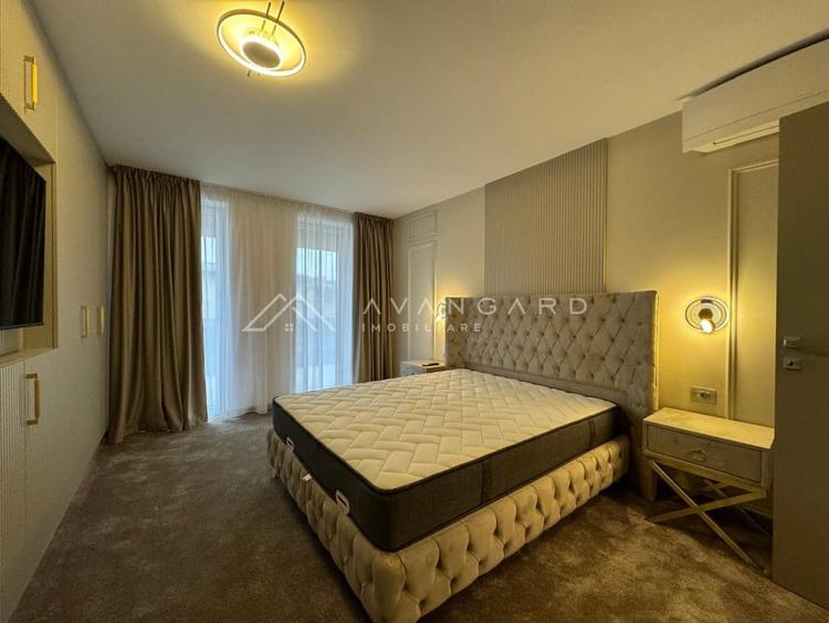 Apartament cu 3 camere semidecomandat, mobilat în Bună Ziua