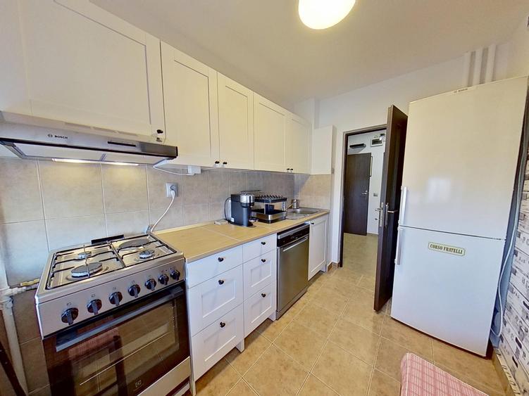 Apartament cu 2 camere semidecomandat în Gara de Nord