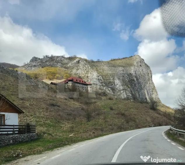 Casă cu 2 camere cu Teren 1150 Mp în Aiudul de Sus
