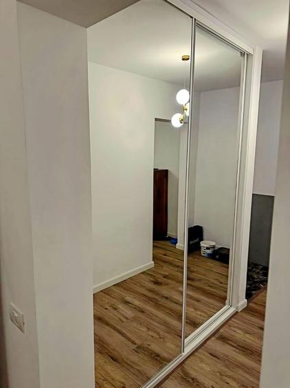 Apartament cu 2 camere decomandat, mobilat în