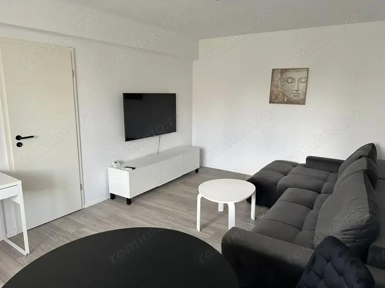 Apartament cu 2 camere decomandat în Medicină