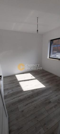 Casă individuală cu 3 camere cu Canalizare în Țuțora