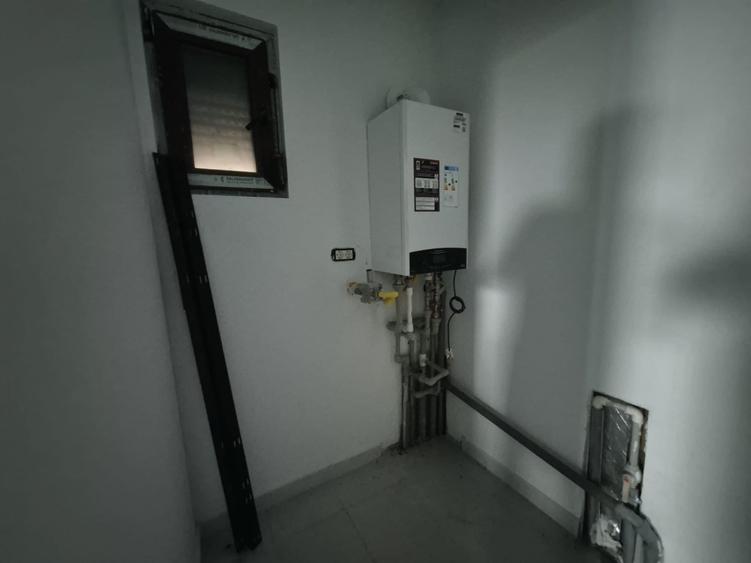 Duplex cu 3 camere cu Canalizare în Domnești
