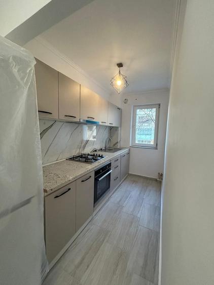 Apartament cu 2 camere decomandat în Sud