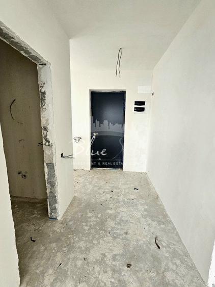 Casă individuală cu 4 camere cu Canalizare în Ovidiu