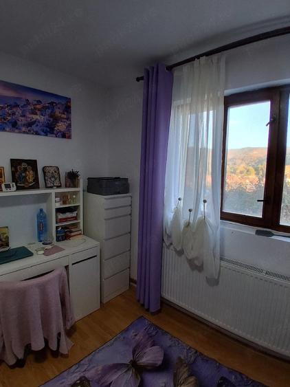 Casă cu Teren 1000 Mp în Central
