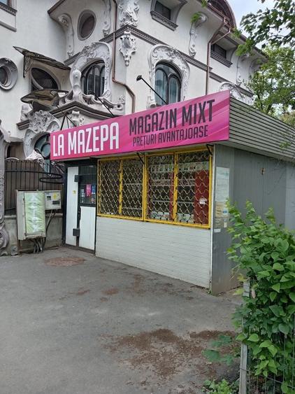 Spațiu comercial, de 20 mp, în Sârbi