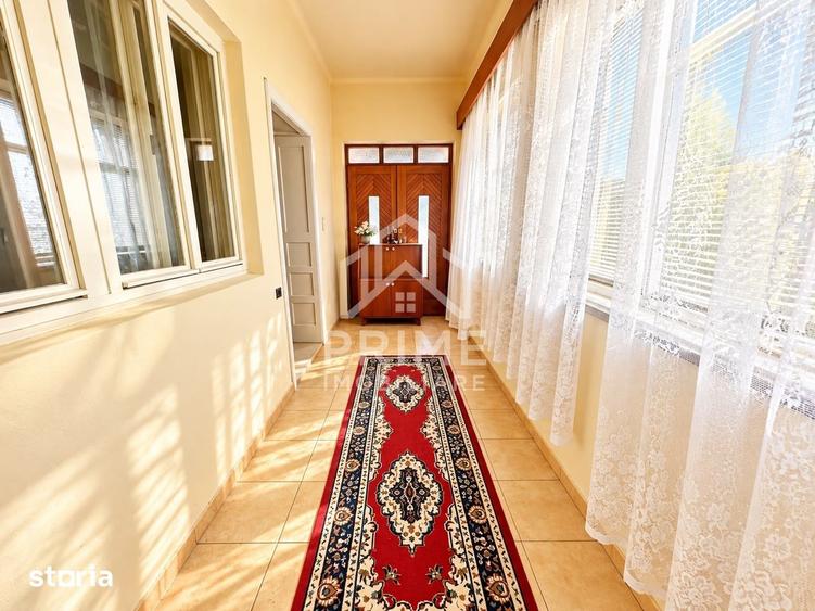 Casă cu 3 camere cu Teren 1900 Mp în Central