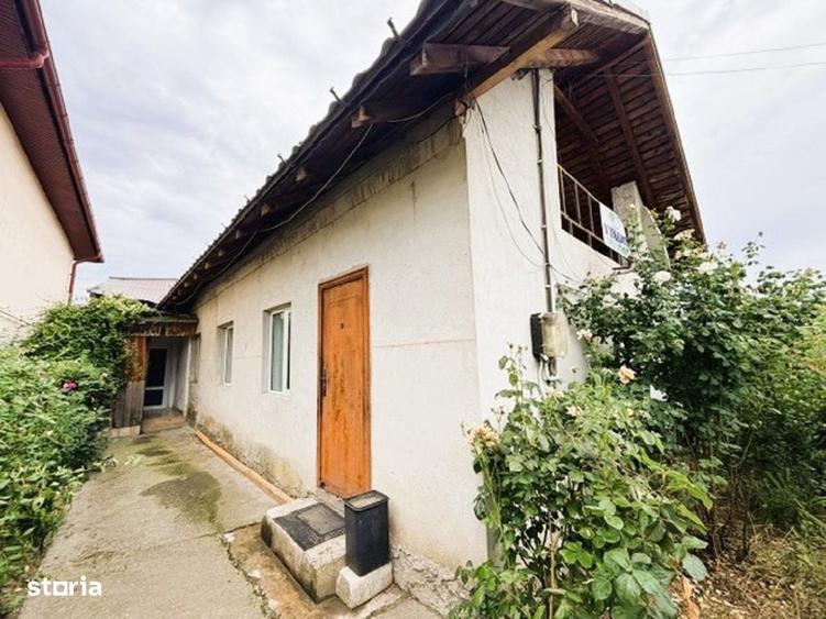 Casă cu 3 camere în Slătioara