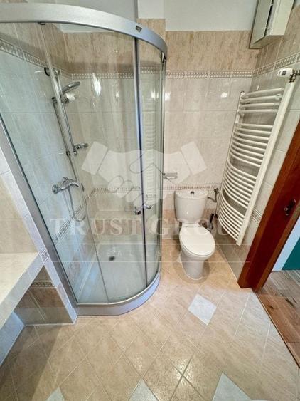 Apartament cu 3 camere în Clucerului