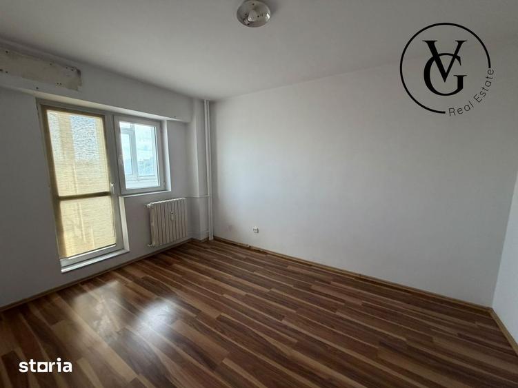 Apartament cu 4 camere decomandat în 13 Septembrie