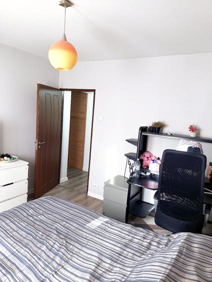 Apartament cu 3 camere decomandat în Drumul Taberei