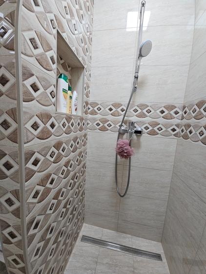 Apartament cu 2 camere decomandat în Tomis Mall