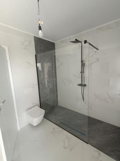 Duplex cu 4 camere cu Canalizare în Cetate