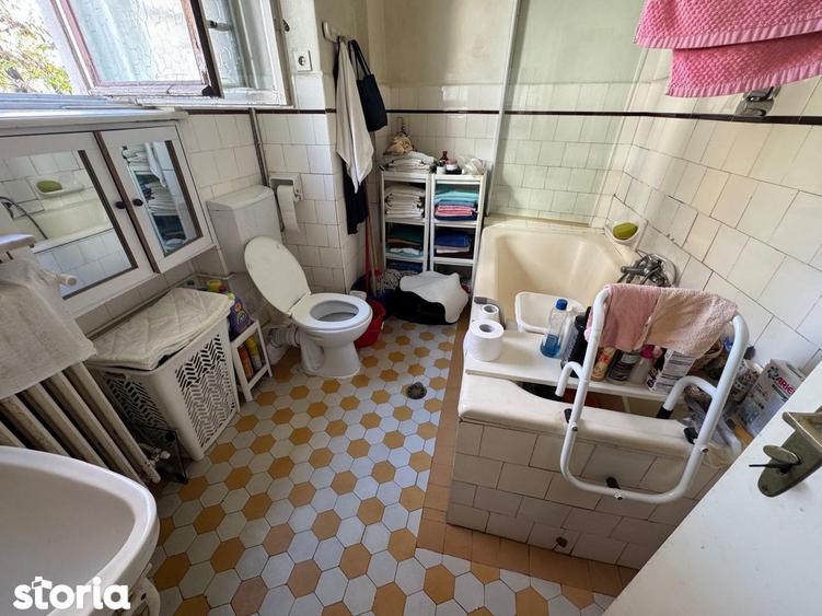 Vanzare apartament cinci camere Universitate metrou perfect Airbnb - 16