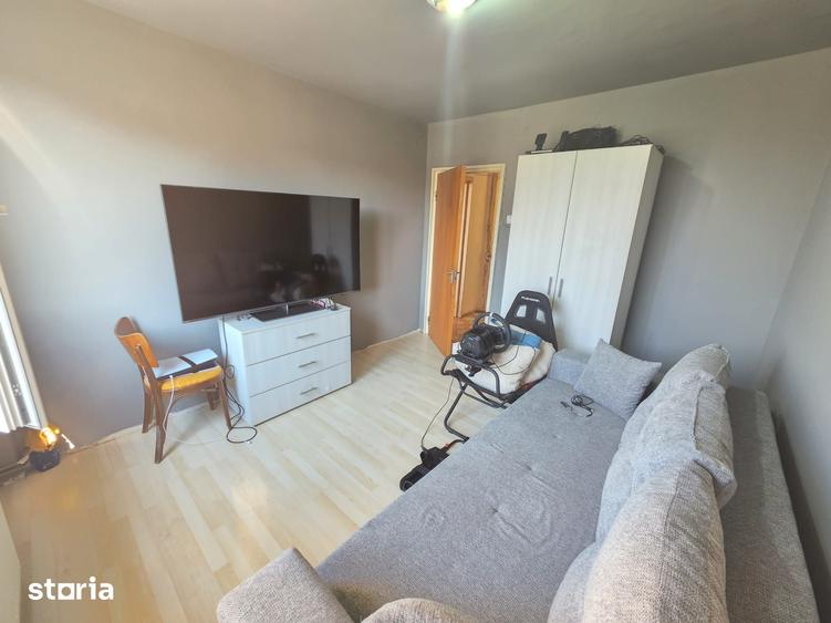 Apartament cu 2 camere decomandat în Griviței