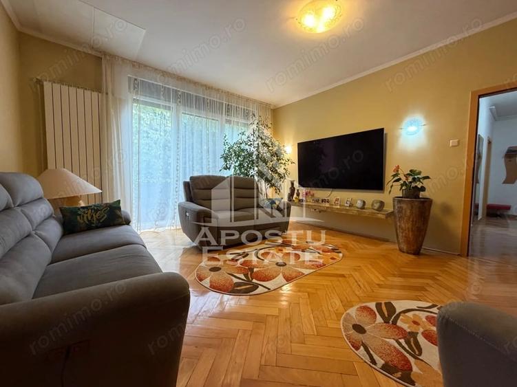 Apartament cu 2 camere semidecomandat în Medicină