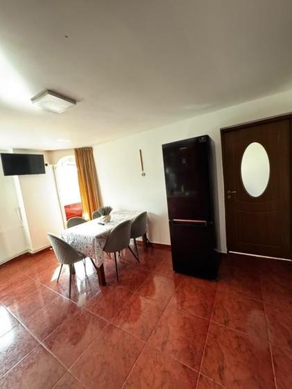 Doua camere decomandat, 60 mp, complet mobilat si utilat - 1