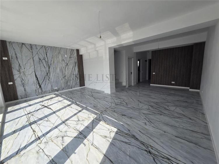 Casă individuală cu 4 camere cu Teren 311 Mp în Tunari