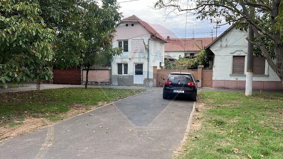 Spațiu comercial cu multiple intrebuintari+2000mp teren Cal Timisorii - 1