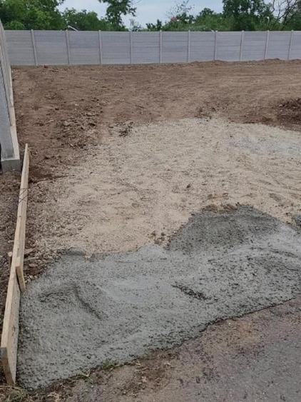 Teren Construcții intravilan de 800 mp, în Periș