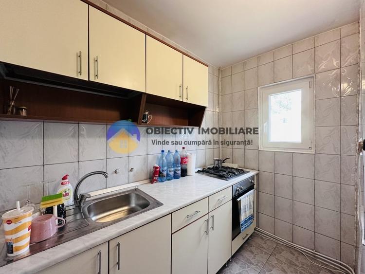 Garsonieră semidecomandată, mobilată în Dărmănești