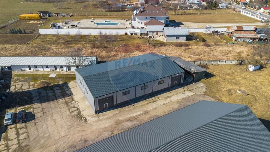 Spațiu industrial, de 1,763 mp, în Periferie