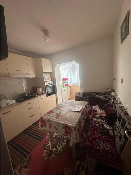 APARTAMENT 3 CAMERE DECOMANDAT FRUMOASA NICOLINA 135000 EURO - 10
