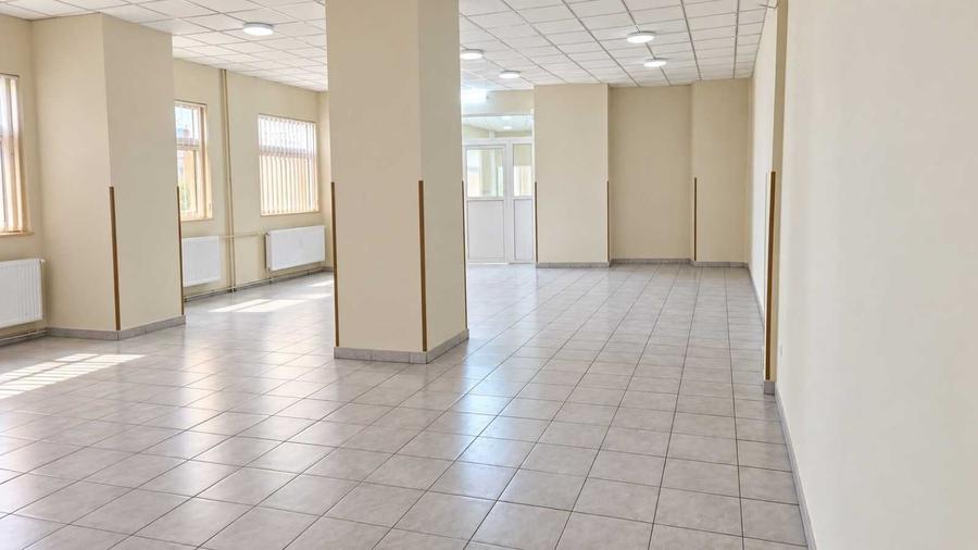 Spațiu comercial, în Unirii
