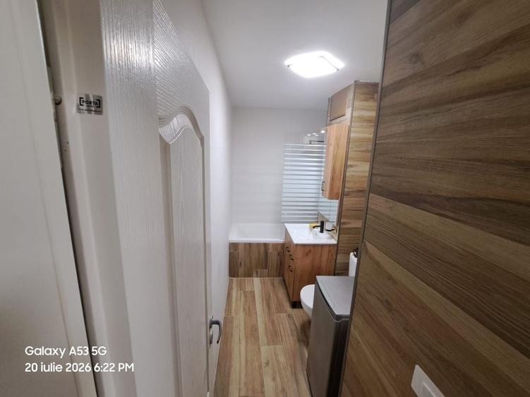 Garsonieră decomandată în Aradului