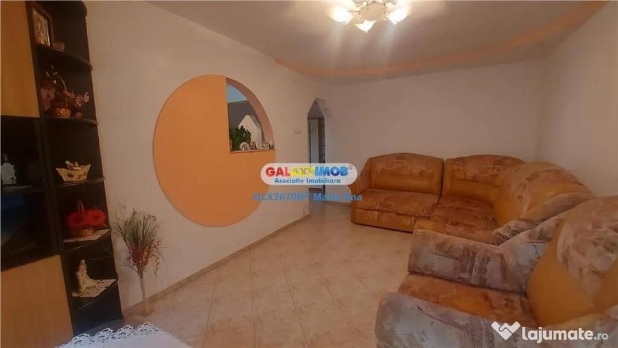 Apartament cu 2 camere decomandat în Central