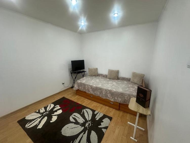 Apartament cu 4 camere decomandat în Republicii