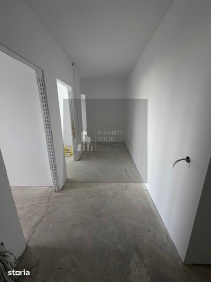 Apartament cu 3 camere în Vitan