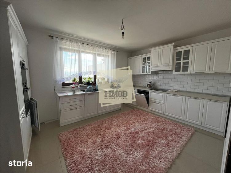 Casă cu 4 camere cu Teren 500 Mp în Gușterița