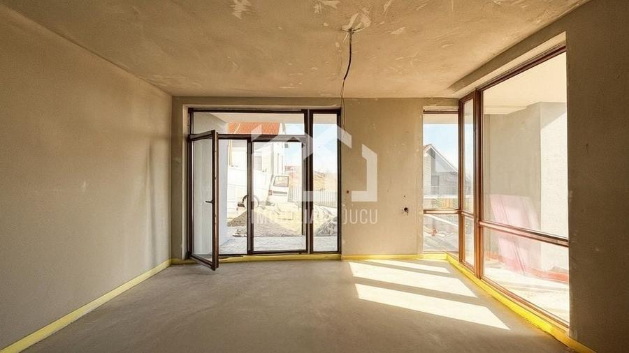 Casă individuală cu 4 camere cu Teren 800 Mp în Jucu de Sus