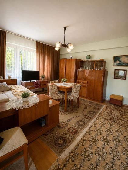 Casă individuală cu 3 camere cu Teren 2200 Mp în Pianu de Sus