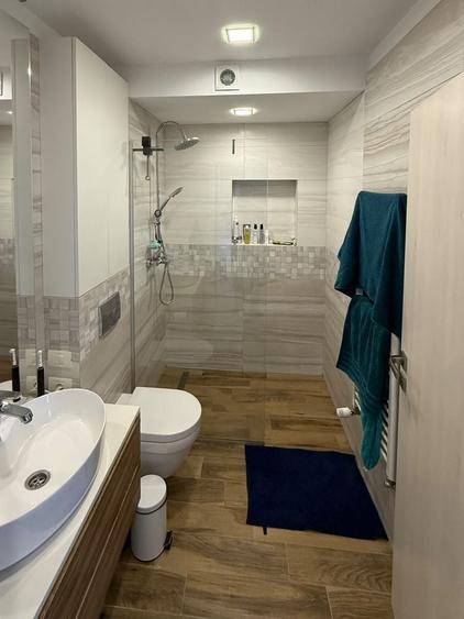 Apartament cu 2 camere decomandat, mobilat în Zorilor