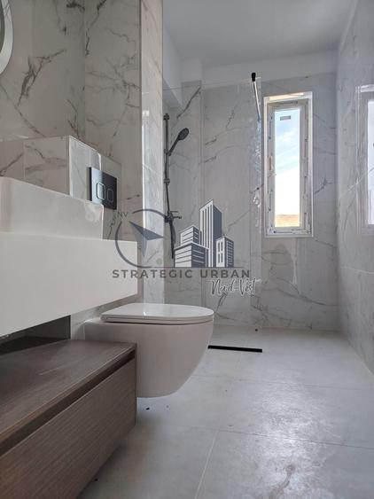 Apartament cu 3 camere semidecomandat în Florești