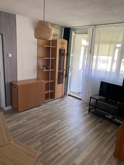 🏡 De închiriat – Apartament 2 camere, Zona Francezi - 7