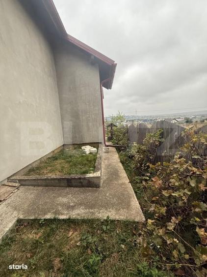 Casă cu 4 camere în Șcheia