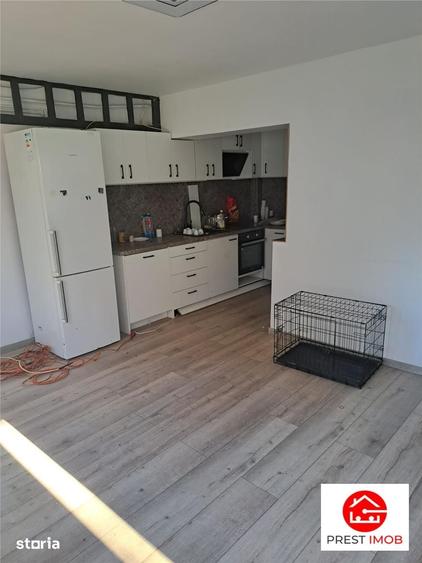 Casă cu 4 camere cu Teren 400 Mp în Pănet