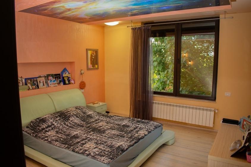 Casă individuală cu 5 camere cu Canalizare în Dârza