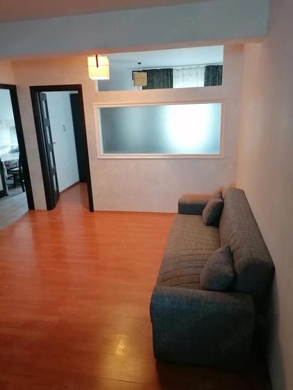 Proprietar inchiriez apartament 2 camere - 4