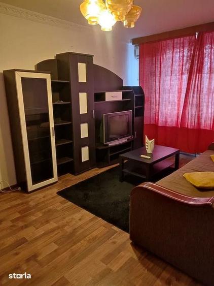 Apartament cu 3 camere semidecomandat în Tudor Vladimirescu