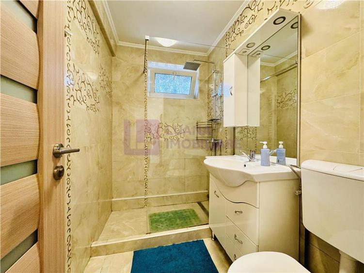Apartament cu 3 camere decomandat, mobilat în Hipodrom 2