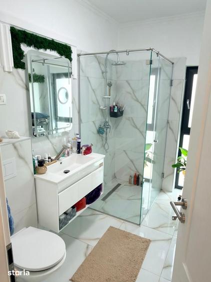 Apartament cu 3 camere în Moșnița Nouă