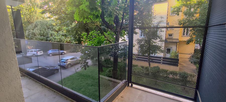 Garsonieră decomandată în Obor