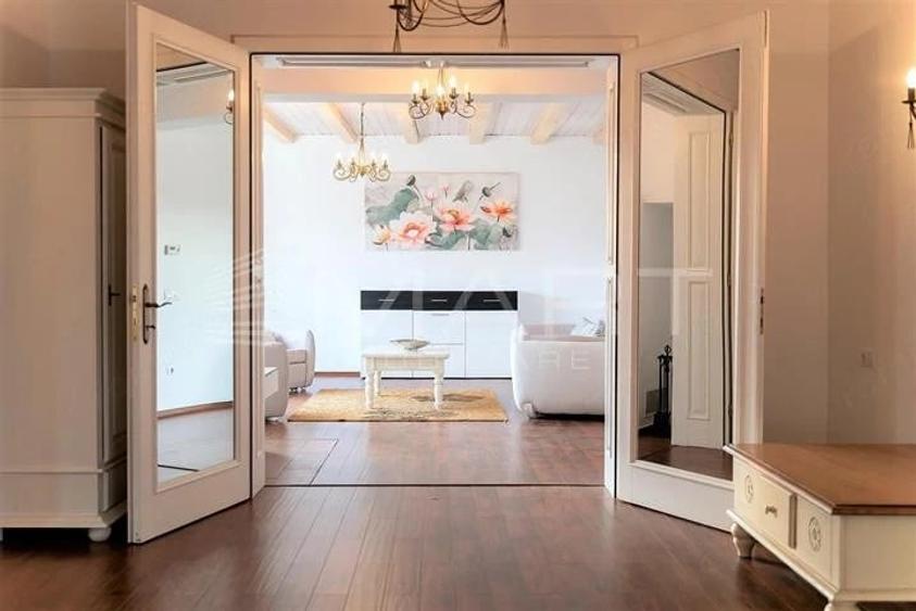 Apartament cu 3 camere decomandat în Calea Dumbrăvii