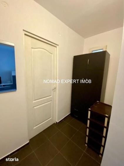 Apartament cu 2 camere semidecomandat în 1 Mai